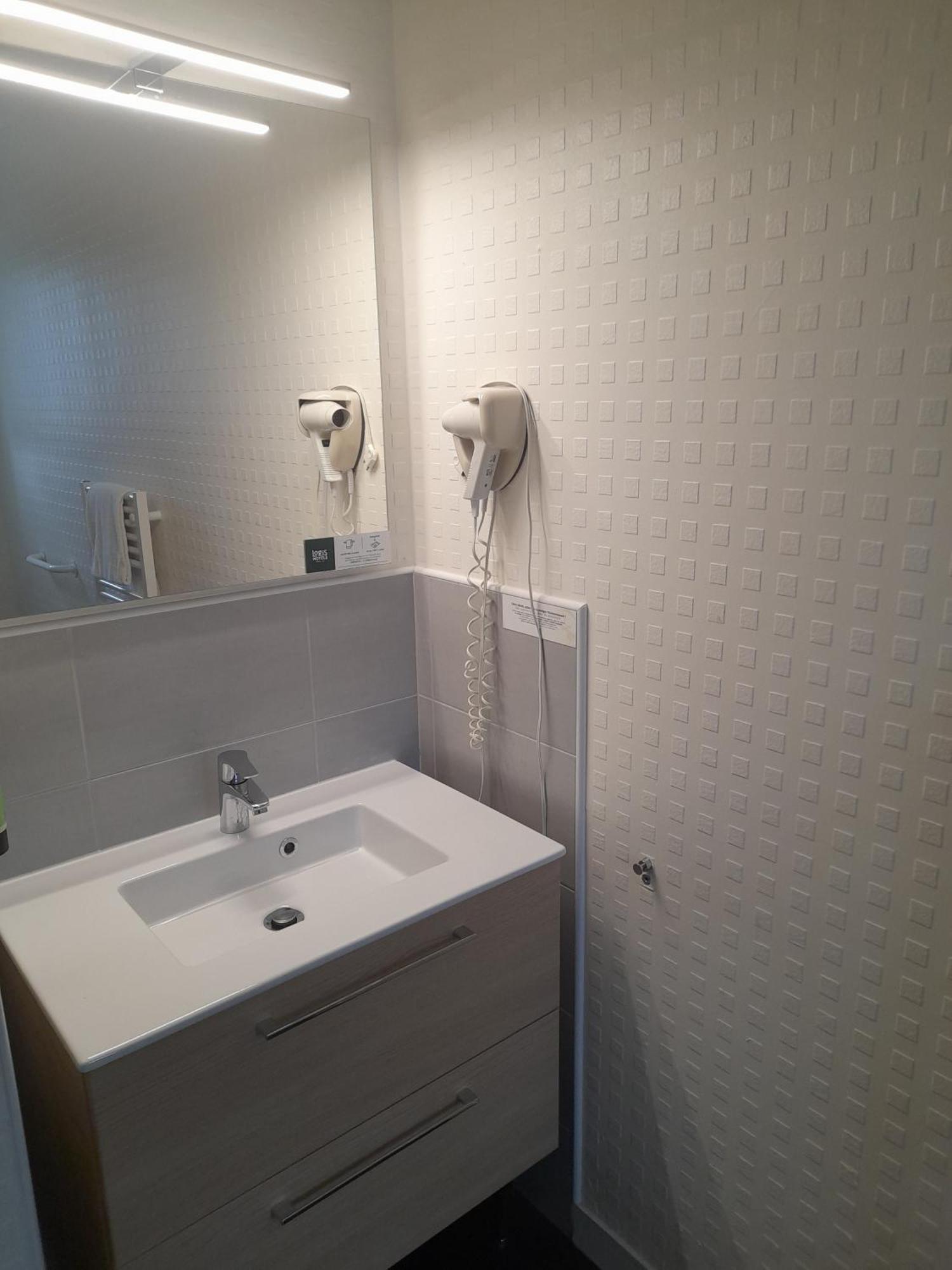 Logis Hotel Lodge La Valette Cesson-Sévigné Dış mekan fotoğraf