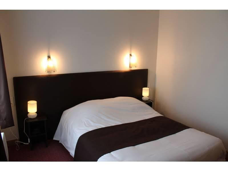 Logis Hotel Lodge La Valette Cesson-Sévigné Dış mekan fotoğraf