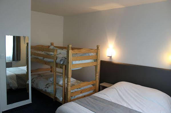 Logis Hotel Lodge La Valette Cesson-Sévigné Dış mekan fotoğraf